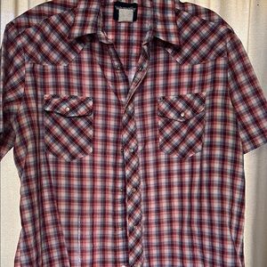 Wrangler Men's Red and Blue Plaid Button Down Shirt